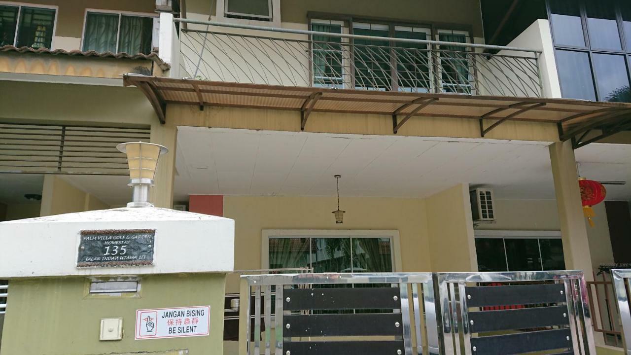 Homestay Bandar Putra Kulai Esterno foto